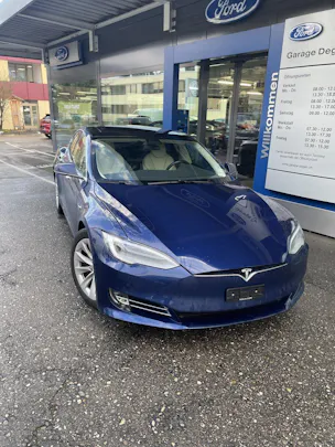 Tesla Model S 100 D