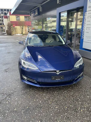 Tesla Model S 100 D