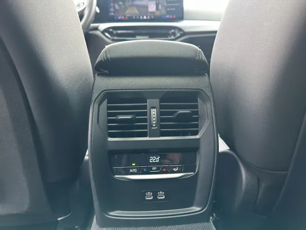 BMW 330e xDrive Touring M Sport