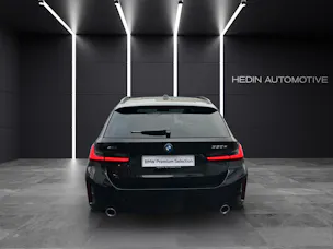 BMW 330e xDrive Touring M Sport