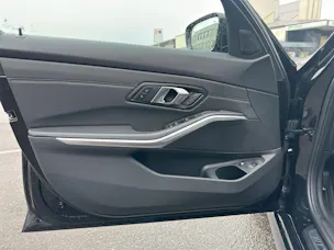 BMW 330e xDrive Touring M Sport