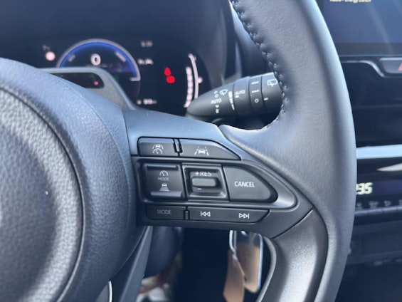 Fahrzeugbild 8 Fahrzeugbild 8