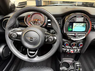 Mini Cabrio F57 2.0i Cooper S