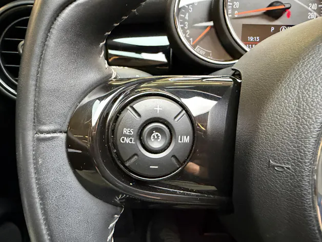 Mini Cabrio F57 2.0i Cooper S