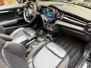 Mini Cabrio F57 2.0i Cooper S