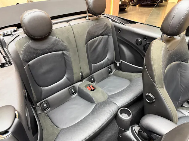 Mini Cabrio F57 2.0i Cooper S