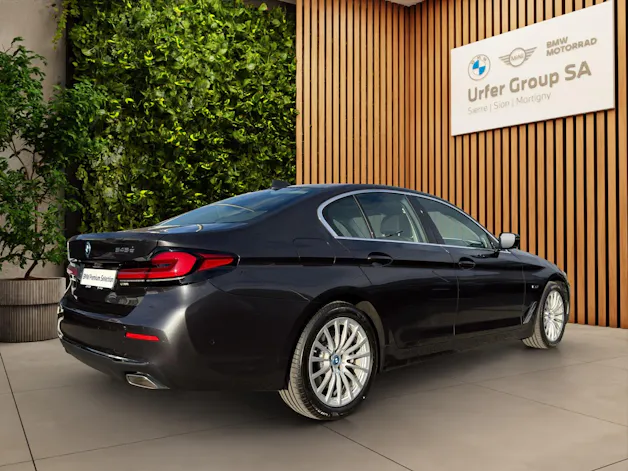 BMW 545e xDrive Luxury Line Steptronic (CH)