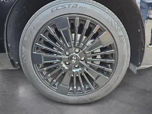 HYUNDAI Santa Fe 1.6 T-GDi PHEV Calligraphy