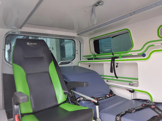Ford Transit C Kombi 300 L1 2.2 TDCi 125 Trend "Liegetransport"
