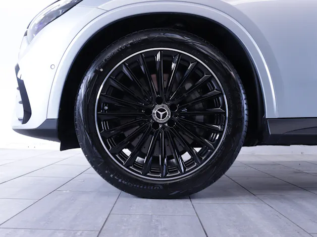 Mercedes-Benz GLC 220 d AMG Line 4matic