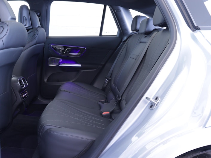 Fahrzeugbild MERCEDES-BENZ GLC 220