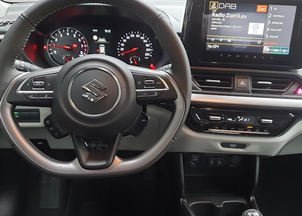 Vehicle image 12 Vehicle image 12