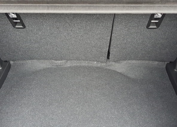 Vehicle image 18 Vehicle image 18