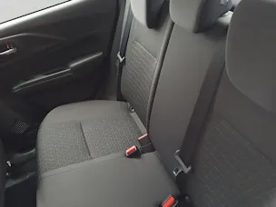Suzuki Swift 1.2 Sakura Top Hybrid 4x4