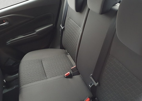 Vehicle image 9 Vehicle image 9