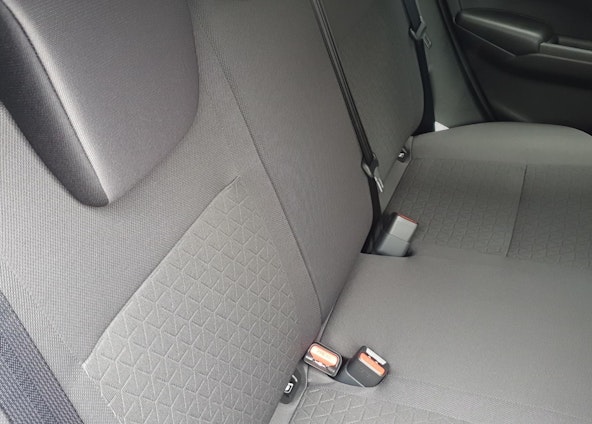 Vehicle image 17 Vehicle image 17