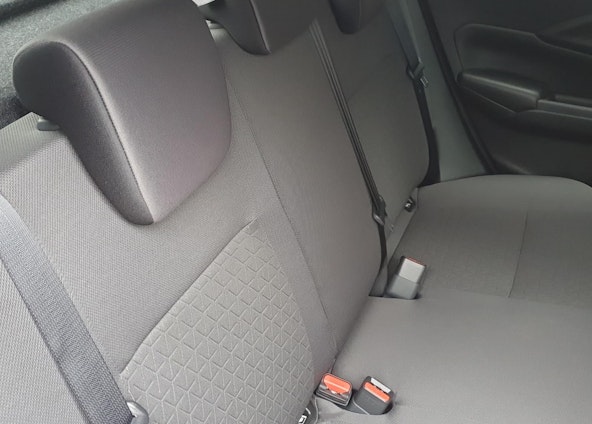 Vehicle image 17 Vehicle image 17