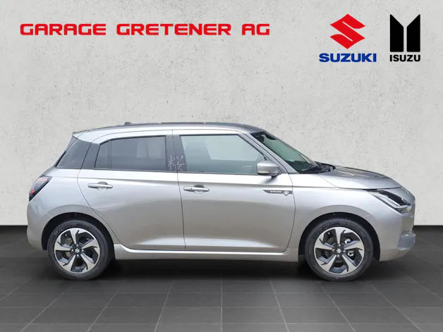 Suzuki Swift 1.2 Sakura Top Hybrid