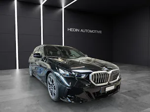 BMW 520d xDrive Touring Attraktiven Leasingzinssatz ab 1,9 % bei Abschluss einer BMW Fahrzeugversicherung.