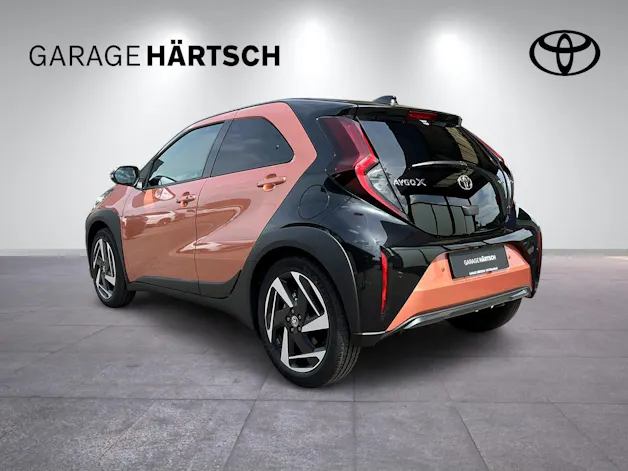 Toyota Aygo X 1.5 VVT-i HSD Style