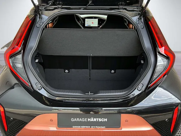 Toyota Aygo X 1.5 VVT-i HSD Style