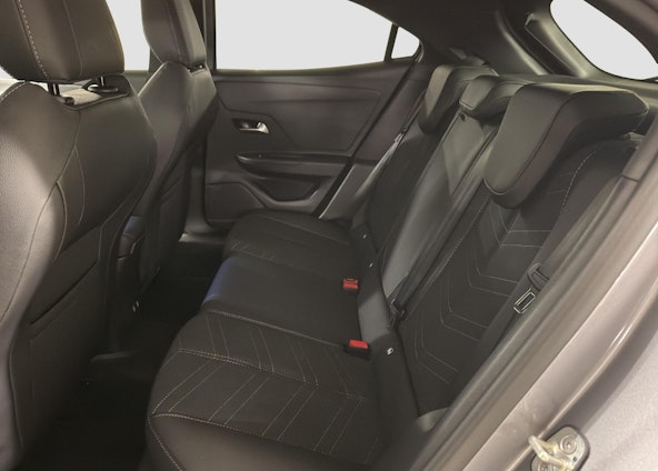 Vehicle image 11 Vehicle image 11