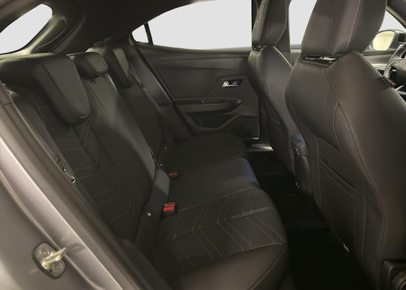 Vehicle image 10 Vehicle image 10