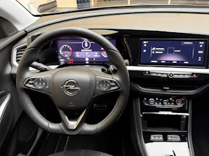 Opel Grandland 1.2 T GS Blitz