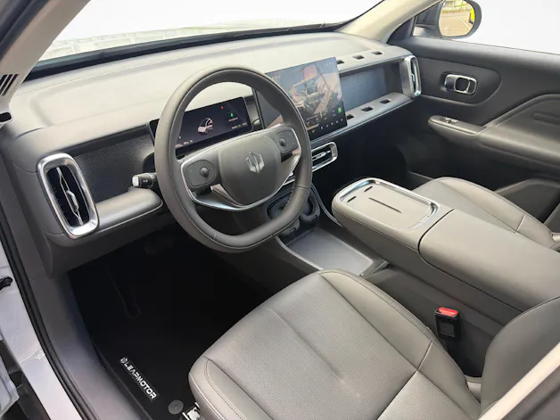 Leapmotor B10 1.5 Hybrid EV