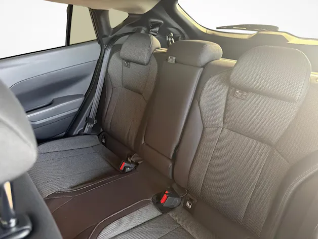 Subaru Crosstrek 2.0i e-Boxer Swiss Plus
