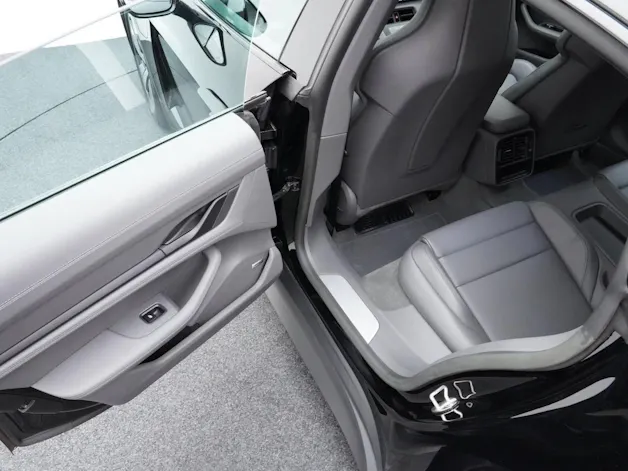 Porsche Taycan 4S