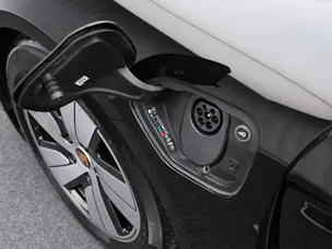 Porsche Taycan 4S