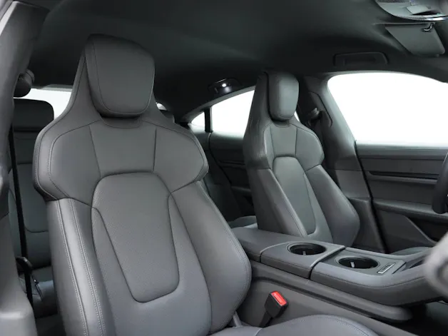 Porsche Taycan 4S