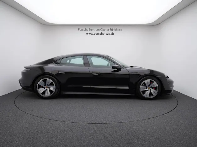 Porsche Taycan 4S