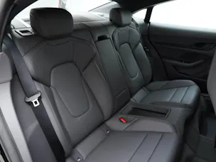 Porsche Taycan 4S