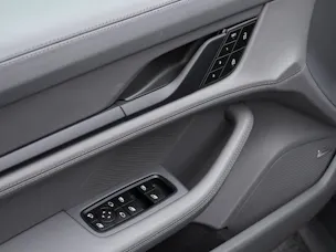 Porsche Taycan 4S