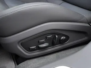 Porsche Taycan 4S