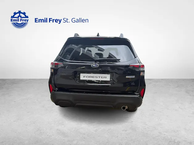 Subaru Forester Station 2.0i e-Boxer Swiss Plus