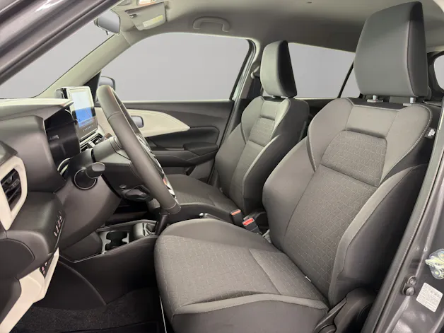 Suzuki Swift 1.2 Sakura Hybrid 4x4