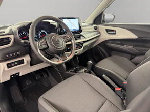 https://vehicle.imgix.net/4192047/bd82ca04-9047-4d91-ad96-ffd247fb4c69.jpg