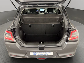 https://vehicle.imgix.net/4192047/e4bf41a7-6e5f-4000-960c-f3332c65ff82.jpg