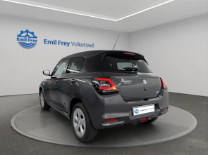 immagine del veicolo SUZUKI Swift 1.2 Sakura Hybrid 4x4