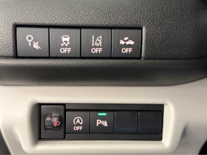 image du véhicule SUZUKI Swift 1.2 Sakura Top Hybrid