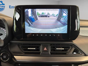 https://vehicle.imgix.net/4192049/af9f6d2a-d88e-471b-8ed9-502dfa4448ac.jpg