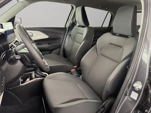 Suzuki Swift 1.2 Sakura Top Hybrid