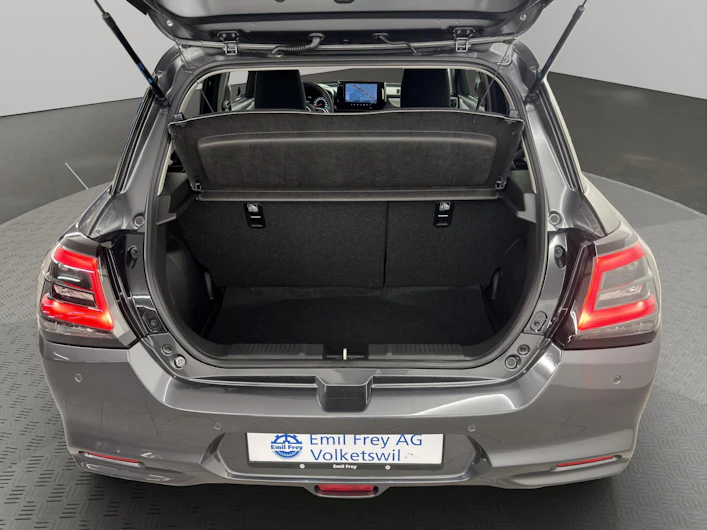 image du véhicule SUZUKI SWIFT