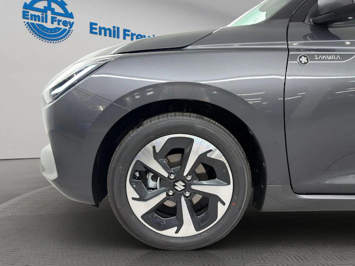 image du véhicule SUZUKI SWIFT