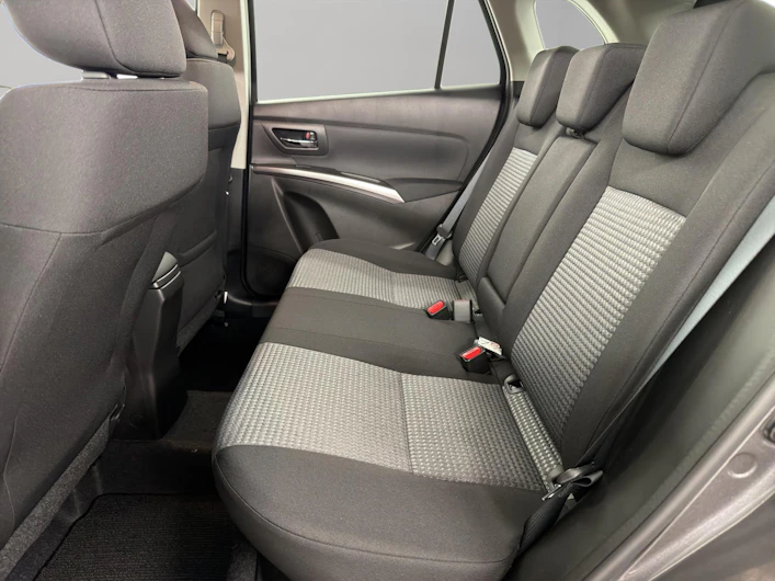 immagine del veicolo SUZUKI S-CROSS