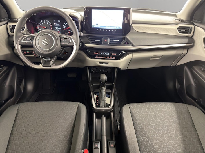 immagine del veicolo SUZUKI SWIFT