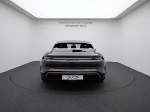 Porsche Taycan GTS Sport Turismo